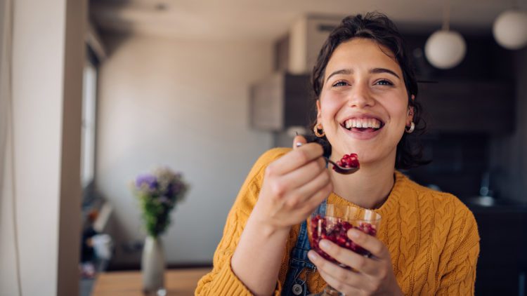 The Skincare Diet: A Nutritional Approach to Achieving Beautiful, Glowing Skin The Skincare Diet: A Nutritional Approach to Achieving Beautiful, Glowing Skin