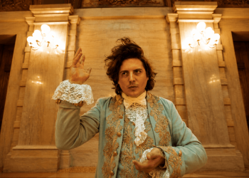 MV Wells Unveils Orchestral Pop Debut Le Dauphin Ahead of May Release