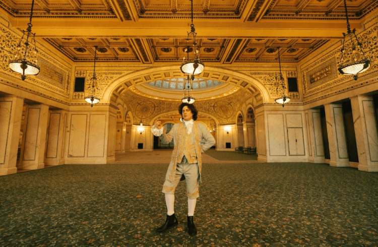 Chicago’s MV Wells Unveils Ambitious Orchestral Pop Debut Le Dauphin Chicago’s MV Wells Unveils Ambitious Orchestral Pop Debut Le Dauphin