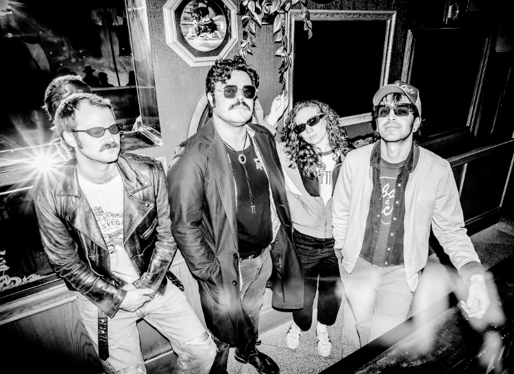 Toronto Psych-Punk Band Wine Lips Channels Modern Chaos on New Album TV Dinner Toronto Psych-Punk Band Wine Lips Channels Modern Chaos on New Album TV Dinner