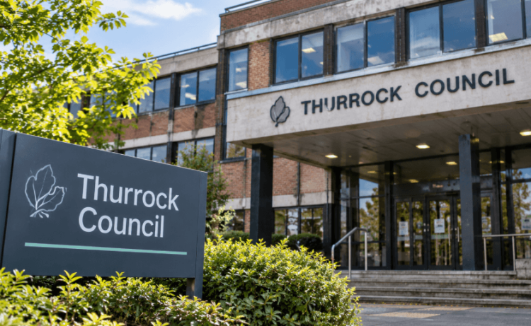 Thurrock Council Caretakers Vote for Strike Action in Jobs and Pay Dispute Thurrock Council Caretakers Vote for Strike Action in Jobs and Pay Dispute